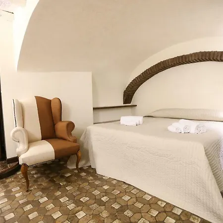 Palazzo Alibrandi House Appartement *
